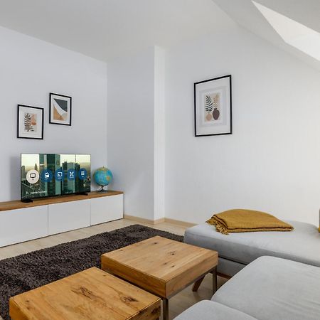 Home By Doni I Serviced Apartments I Ruhig I Zentral Nahe Rmcc, Staatsheater & Landtag Wiesbaden Dış mekan fotoğraf